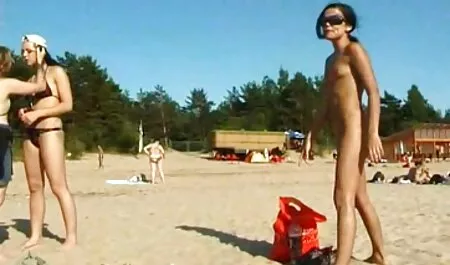 Un couple de film porno complet arabe la pays vous les filles ont lesbienne sexe dans la ferme cour