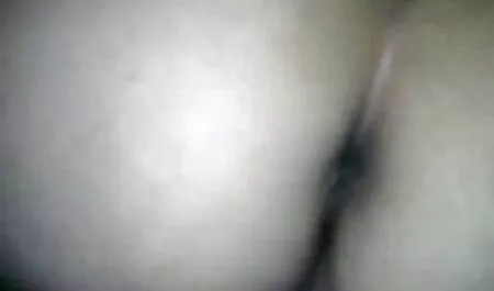 Une jeune princesse se masturbe doucement son L. dans son lubrifiant filme arab x préféré d'un magasin de sexe