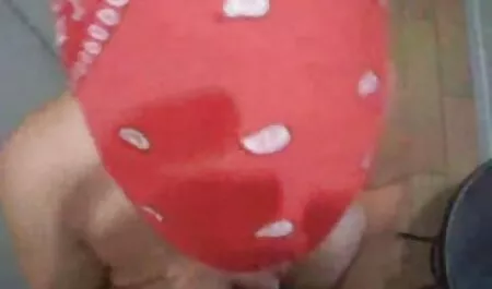 Copain éjacule dans filme arab x un verre spécial