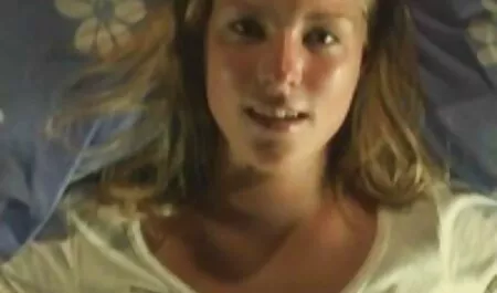Les gens de robinets film x hijab aiment se branler d'Énormes seins d'une star du porno mature