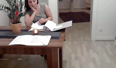Jeune film x amateur arabe Latina a une belle L.
