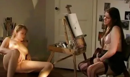 Elle a fini sur le lit avec un gars film x gratuit arabe