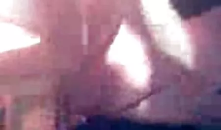 Les femmes noires dur, forçant une personne film porno complet arabe à baiser avec eux