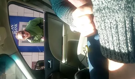 Brésilien milf dans une résille en essayant x film arab de baiser dans deux trous sans préservatif