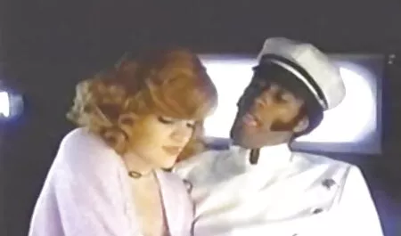 Chase et Christina pour vous une incroyable double pipe arabe film x avec une hirondelle