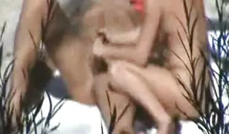 Il s'est moqué filmxxx arab du journal de côté et sauvagement baisé par un jeune modèle porno décomplexé