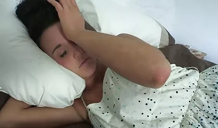 Magnifique chatte d'une femme française mature éjacule de branlette film x en arabe avec un vibromasseur