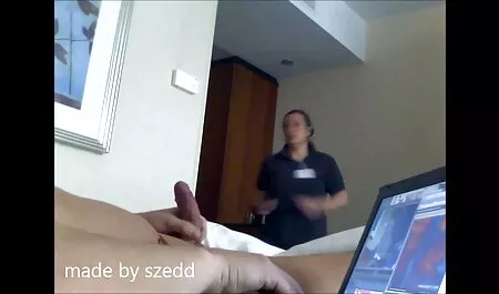 Le cul d'une belle, jeune, queue de cheval films pornos arab à l'intérieur semble décadent d'une webcam