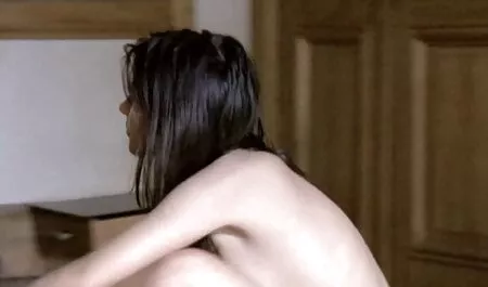 Mature enseignant a décidé d'essayer le sexe lesbien en aflam x arab classe