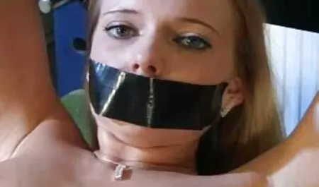 Deux gros seins femmes matures pour un couple, se masturber le phallus d'une personne est situé et en attente de film porno gratuit arab sperme